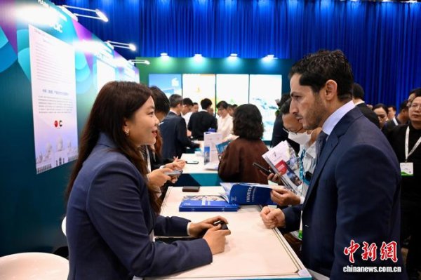 聚宝盆配资 第十届“一带一路”高峰论坛在港闭幕 促成45份合作备忘录创新高