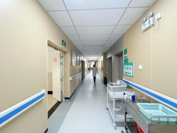 恒信策略 女子引产被拒，诞下婴儿遭当班医生违规抱养！详情通报